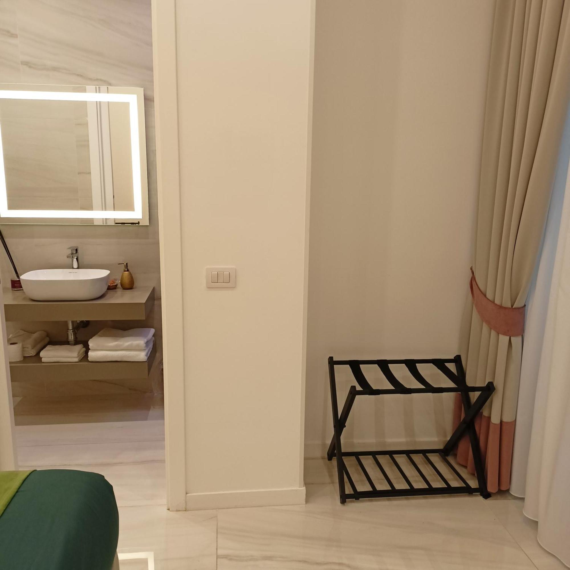 La Lepre Bovio Ξενοδοχείο Νάπολη Εξωτερικό φωτογραφία